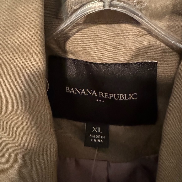 Banana Republic Trench Coat - Picture 2 of 4